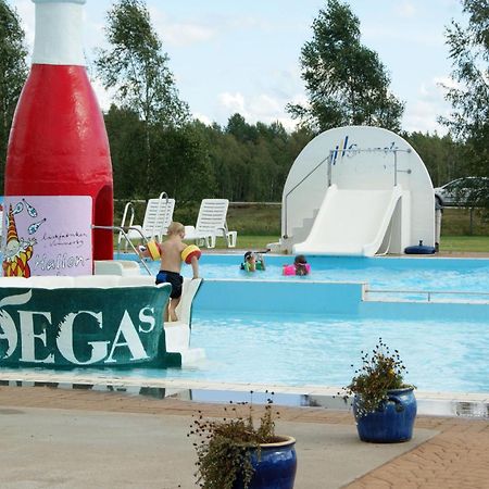 Bjoerkbackens Stugby I Vimmerby Zewnętrze zdjęcie