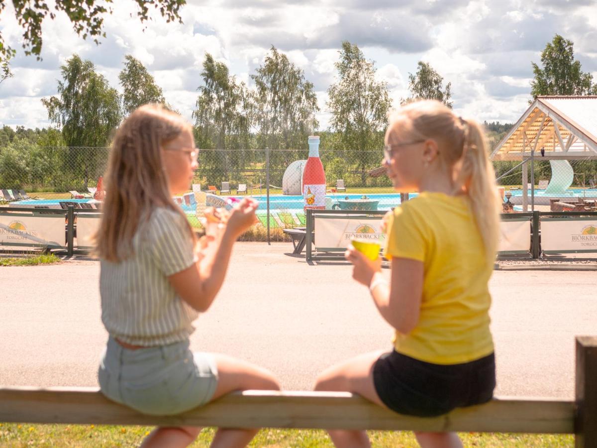 Bjoerkbackens Stugby I Vimmerby Zewnętrze zdjęcie